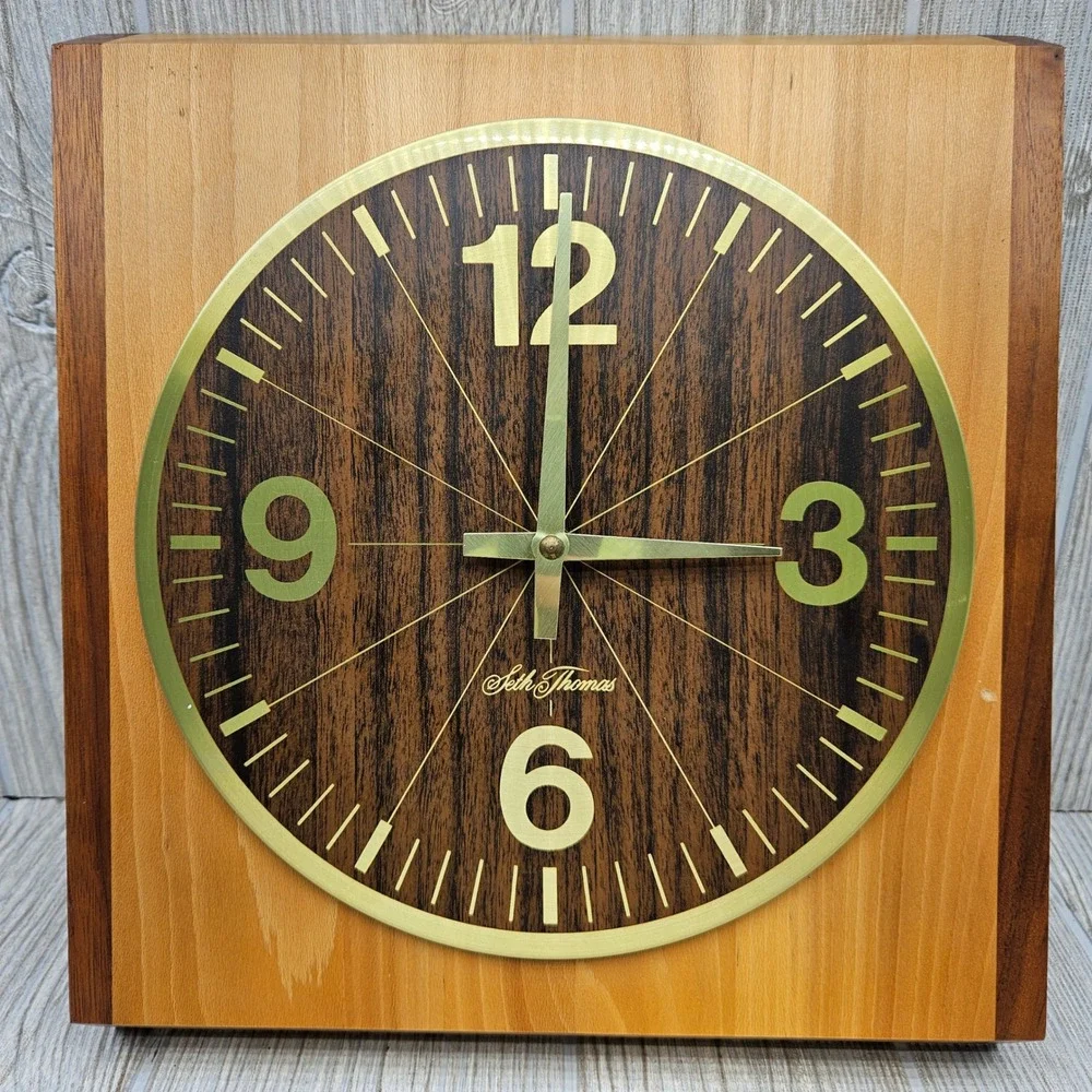 Seth Thomas Satinwood Wall‎ Clock Mid Century Modern Wood Block 2540-000 Vintage